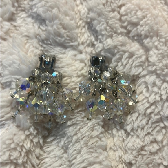 Vintage Crystal Drop Clip Earrings - Picture 3 of 4